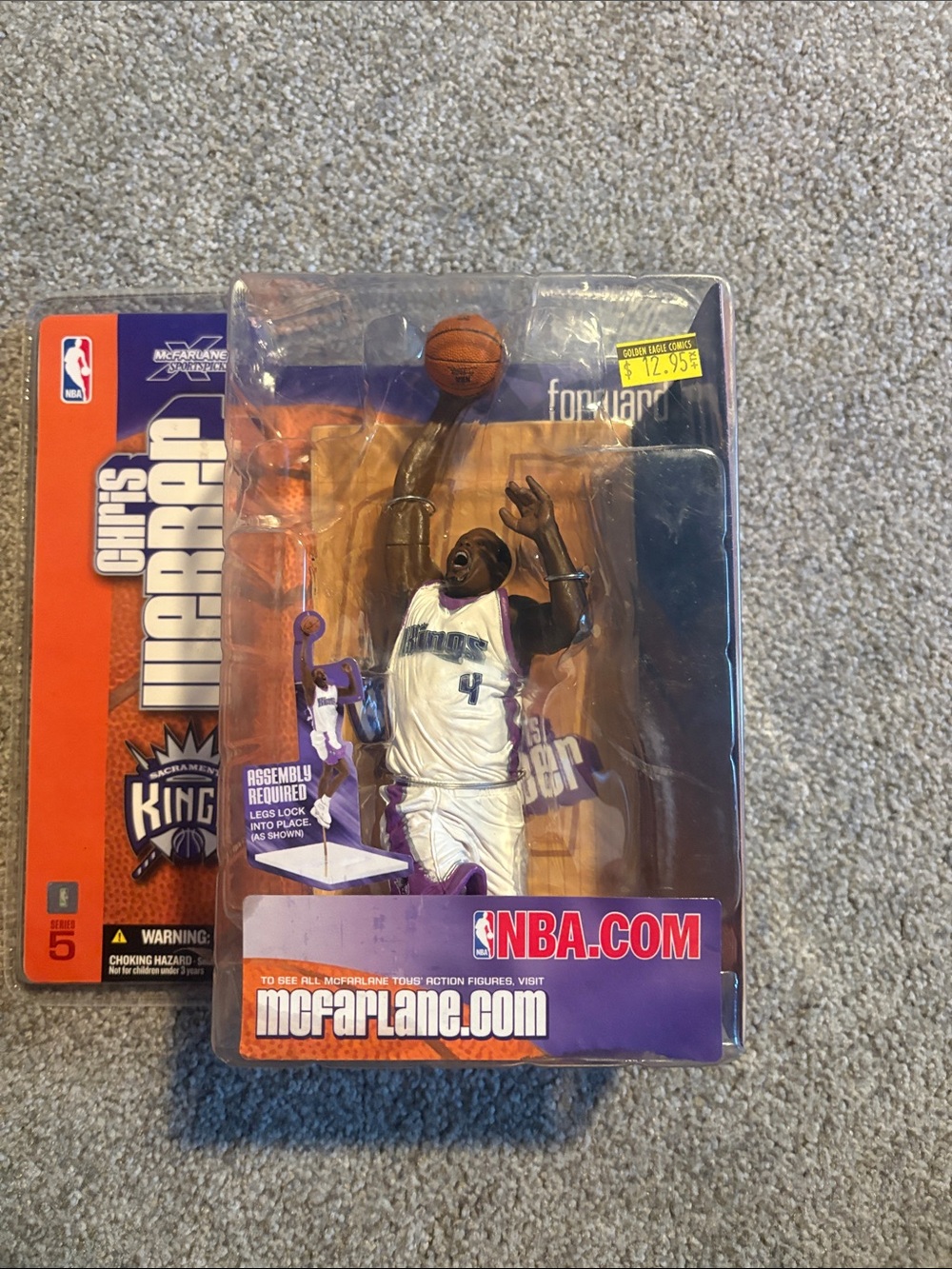 2003 NBA Action Figure - White and Purple Sacramento Kings Jersey